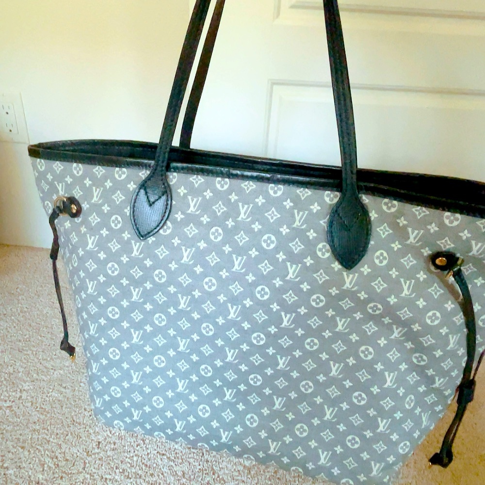 Louis Vuitton Neverfull MM